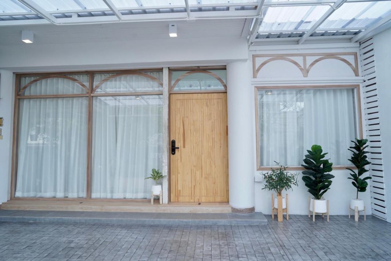 Lapin No.8 Chiang Mai